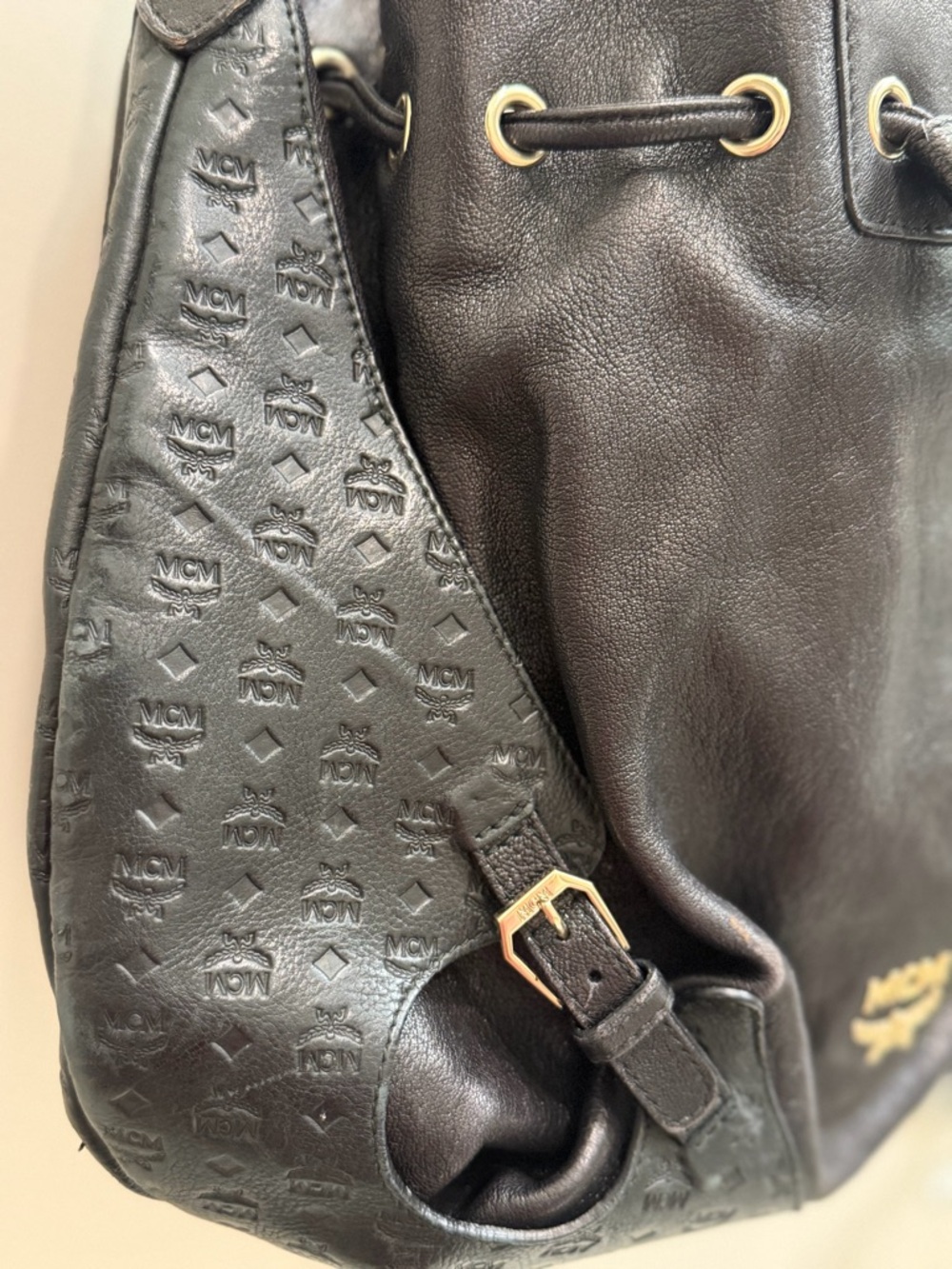 MCM Black Leather Monogram Drawstring Hobo with Gold Hardware - Picture 2 of 15